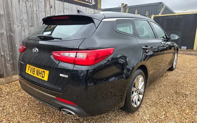 Used Kia Optima 141 HP (103 kW) 2017 Black Estate