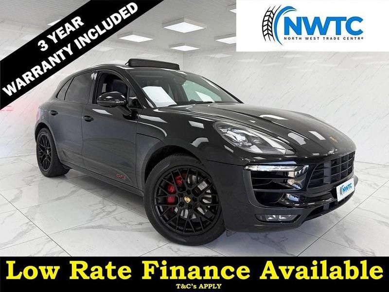 Black Used 2017 Porsche Macan SUV | £26,295 (A bit pricey) - Image 1/4