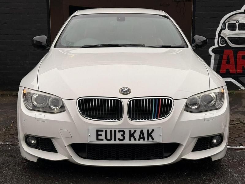 Used BMW 318 Sport Line 141 HP (103 kW) 2013 White Coupe