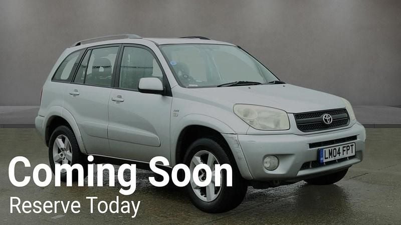 Silver Used 2004 Toyota RAV4 Estate | £2,995 (Good price) - Image 1/1