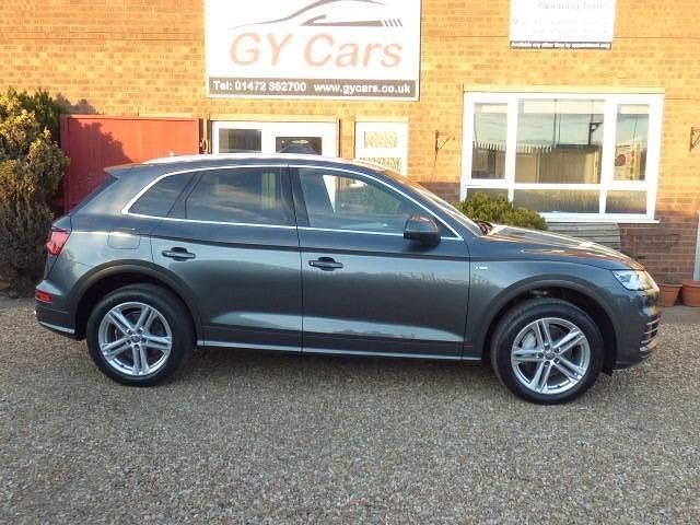 Second-hand Audi Q5 S-Line 190 CP (139 kW) 2017 Gri SUV