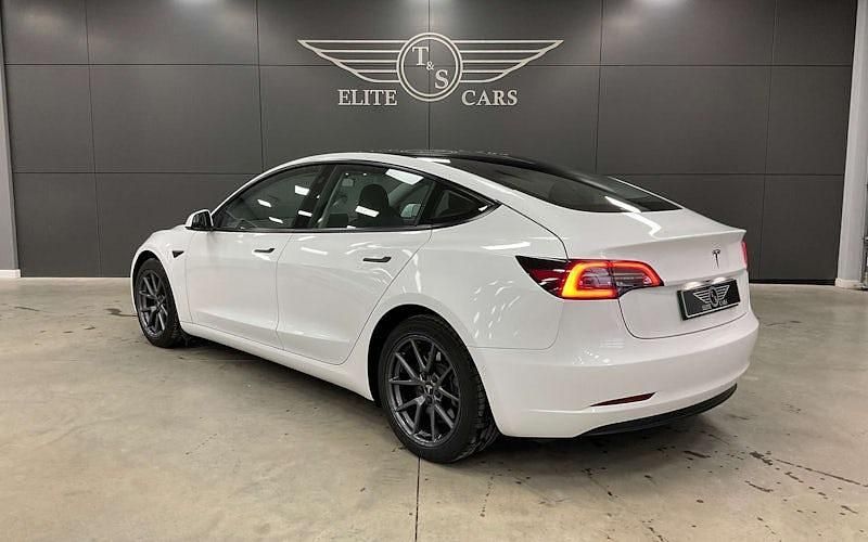 Used Tesla Model 3 Standard Range 180 kW (245 HP) 2021 Sedan