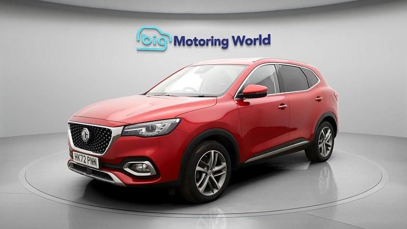 Used MG HS Exclusive 162 HP (119 kW) 2022 Red SUV