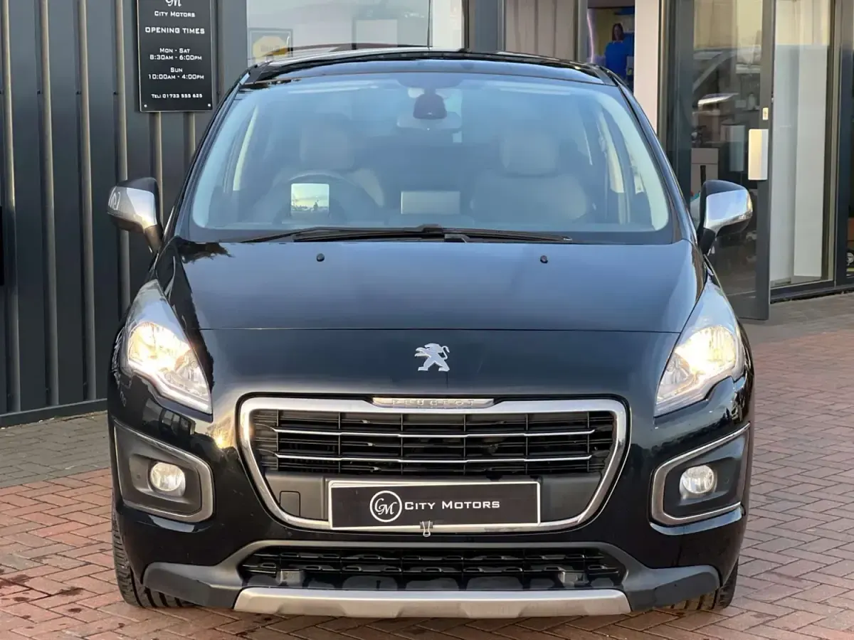 Second-hand Peugeot 3008 Allure 2017 Negru SUV