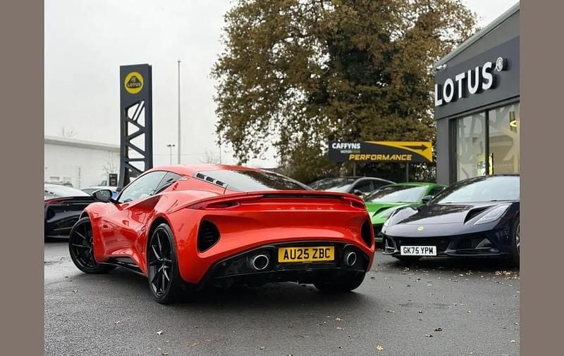 Used Lotus Emira 361 HP (265 kW) 2025 Orange Coupe
