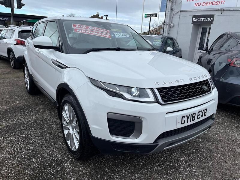 Used Land Rover Range Rover evoque SE 2018 White Estate