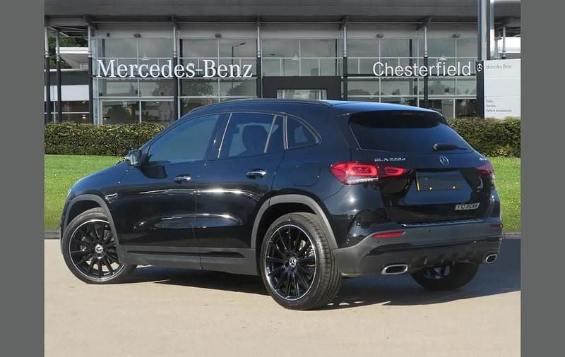 Used Mercedes GLA220 AMG line 187 HP (137 kW) 2023 Black SUV
