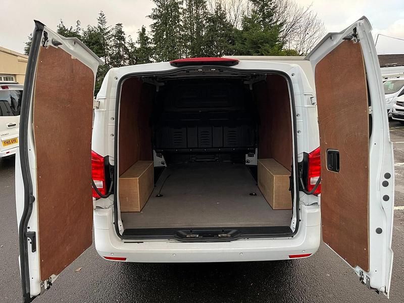 Used Mercedes Vito Progressive 2021 White Van