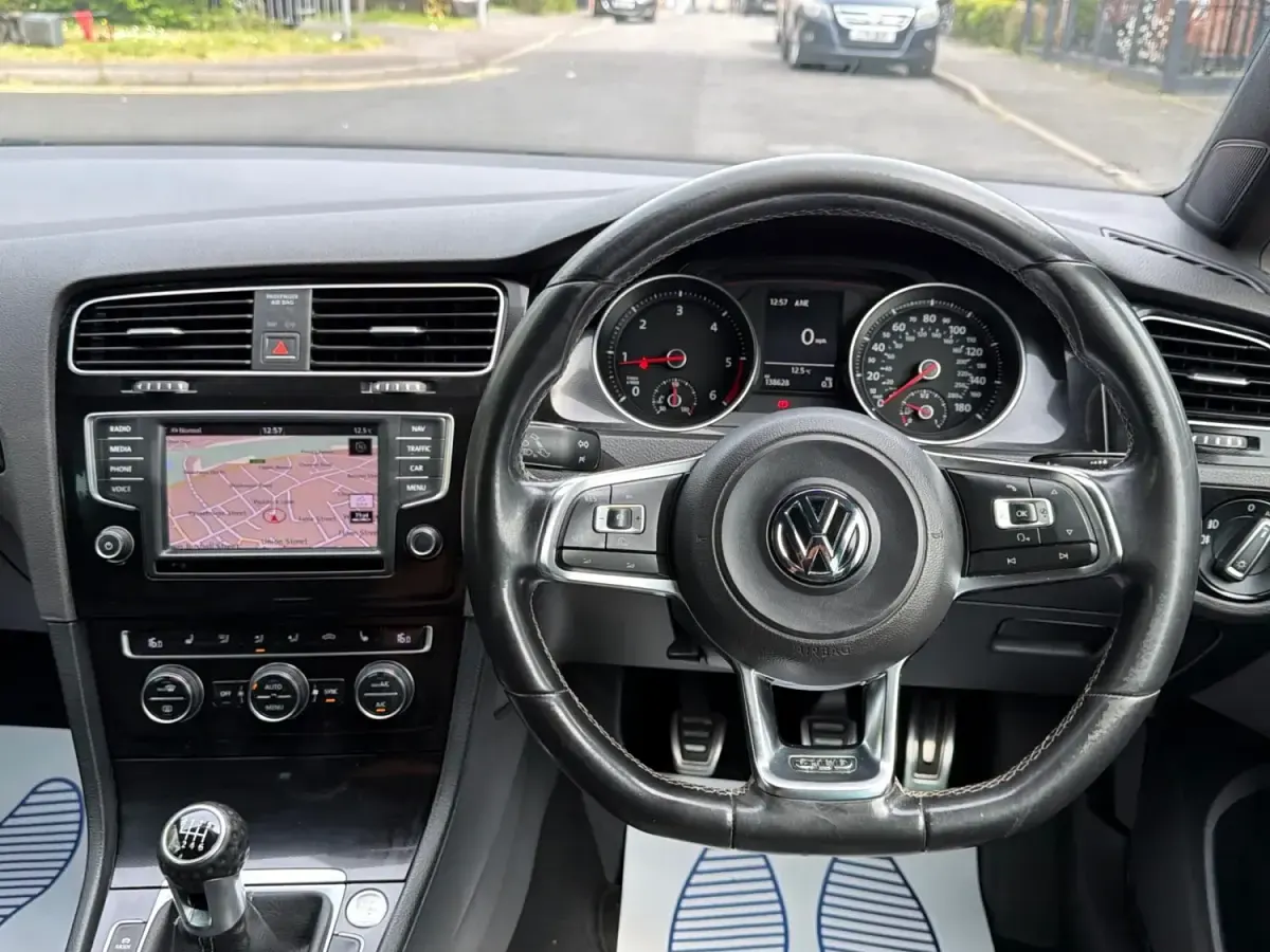 Używany VW Golf VII GTD 2015 Czerwony Hatchback