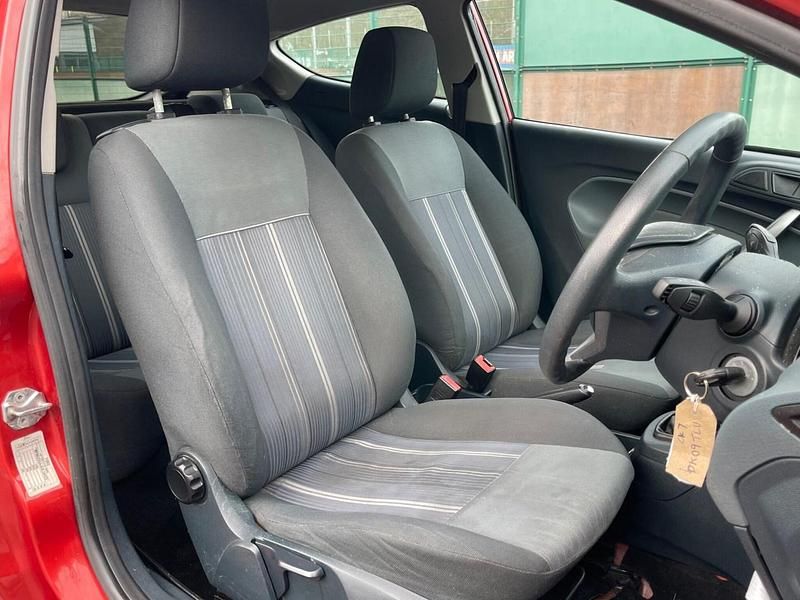 Used Ford Fiesta Style 2009 Red Hatchback