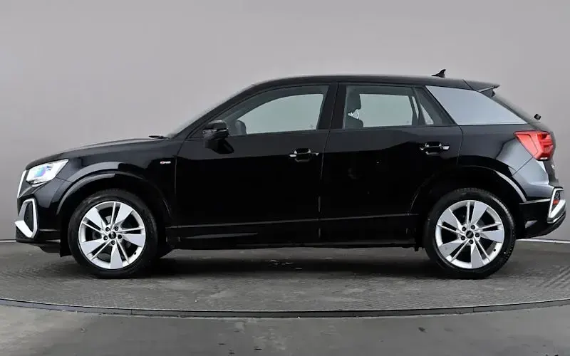Used Audi Q2 S-Line 150 HP (110 kW) 2026 SUV