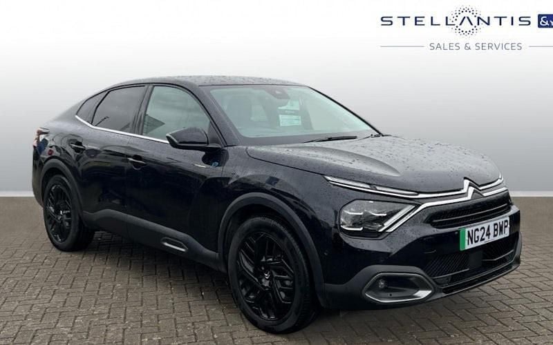 Used Citroën e-C4 100 kW (136 HP) 2024 Sedan
