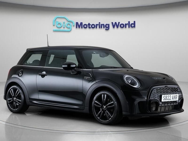 Black Used 2022 Mini Cooper S Hatch Hatchback | £19,800 (Fair price) - Image 1/4