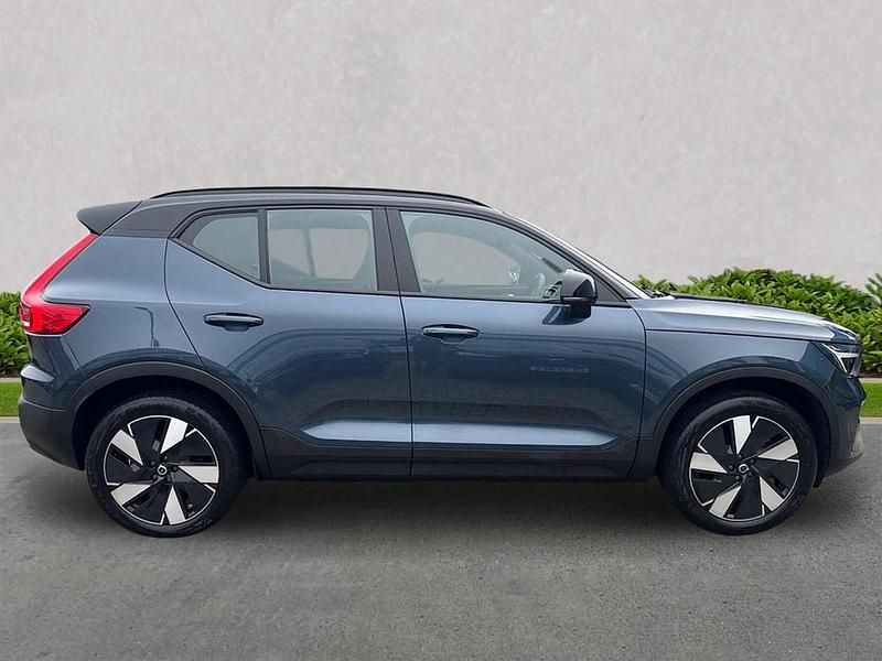 Used Volvo EX40 Plus 185 kW (252 HP) 2025 Blue SUV