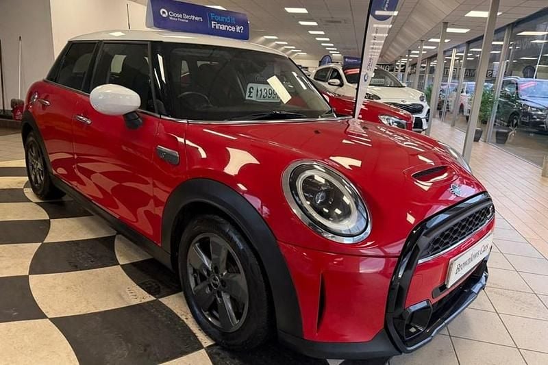 Red Used 2022 Mini Cooper S Classic Hatchback | £13,995 (Super price) - Image 1/1