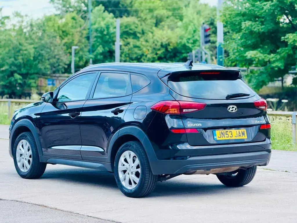 Used Hyundai Tucson SE 2020 Black SUV