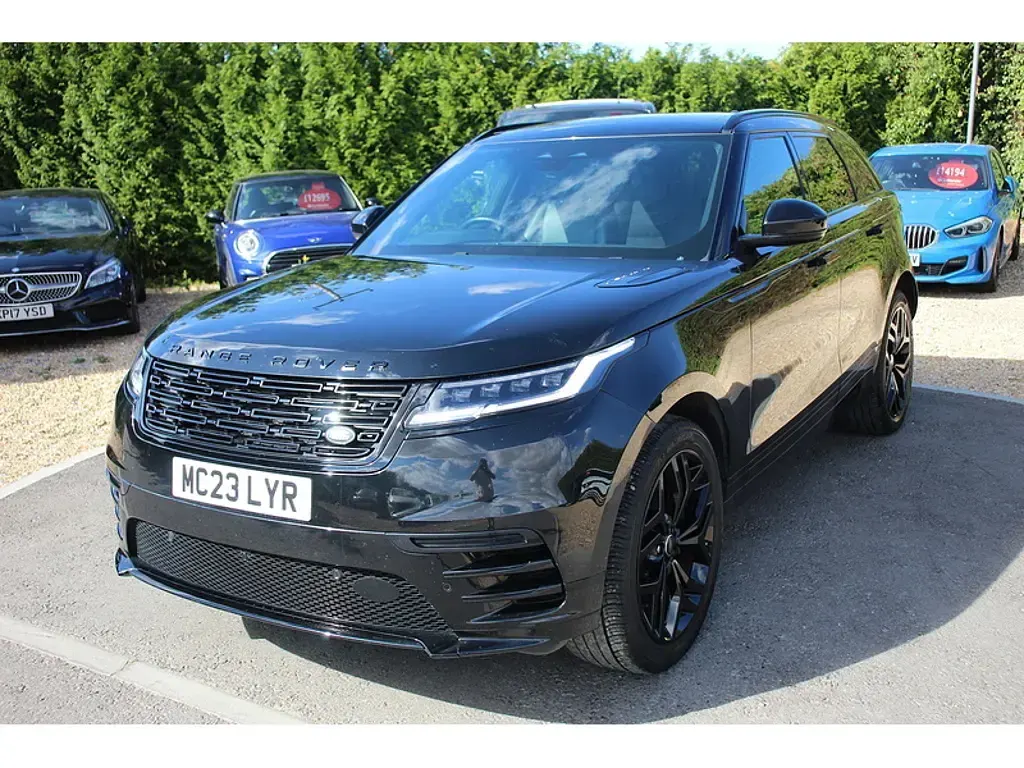 Used Land Rover Range Rover Velar HSE Dynamic 201 HP (147 kW) 2023 Black SUV
