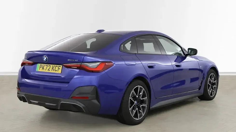 Used BMW i4 M Sport 246 kW (335 HP) 2022 Blue Sedan