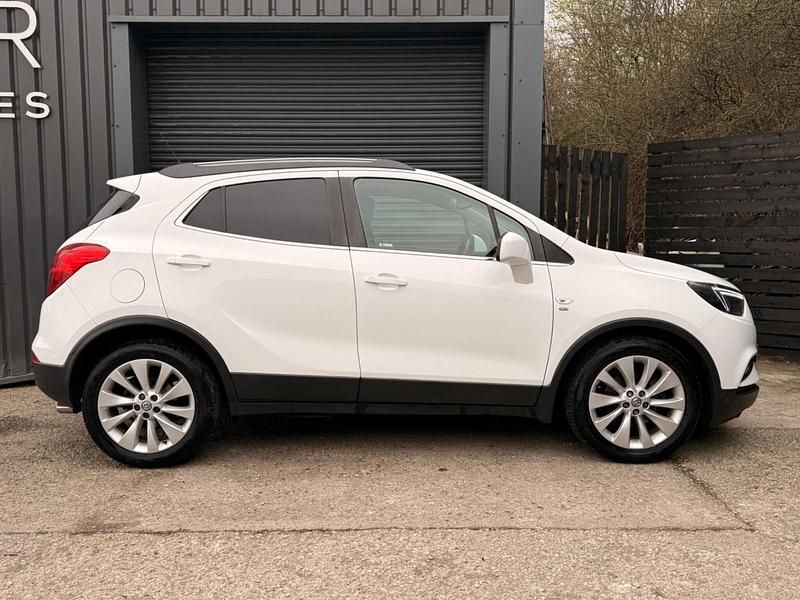 Used Vauxhall Mokka X Elite 140 HP (102 kW) 2017 White SUV
