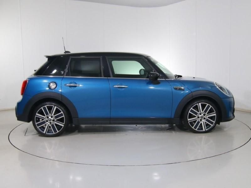 Used Mini Cooper S Exclusive 192 HP (141 kW) 2021 Blue Hatchback