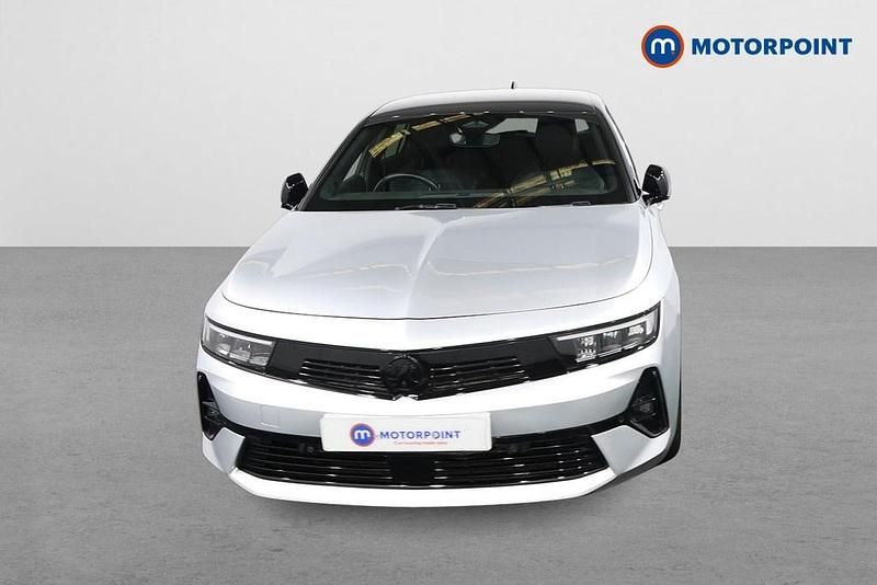 Used Vauxhall Astra 131 HP (96 kW) 2024 Grey Estate