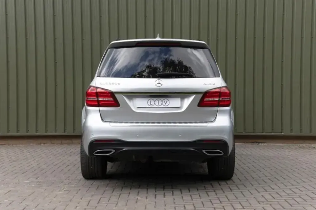 Used Mercedes GLS350 AMG line 2017 Silver SUV