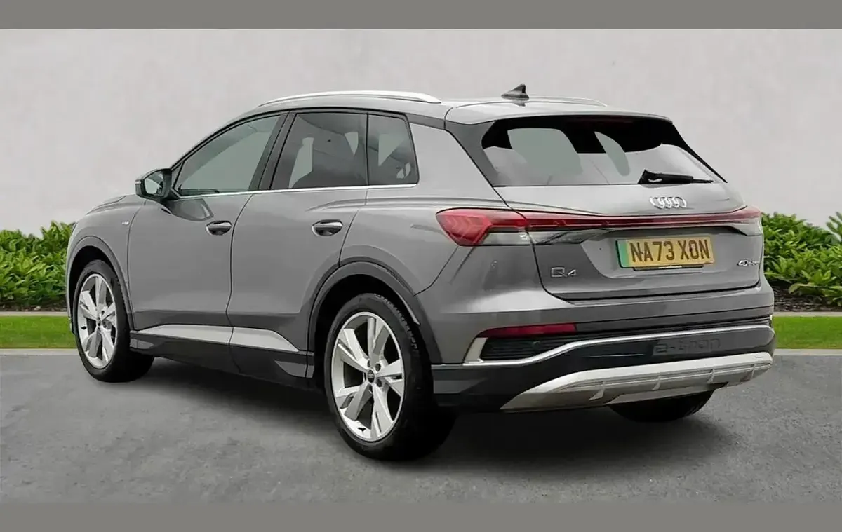Used Audi Q4 e-tron S-Line 150 kW (204 HP) 2023 Grey SUV