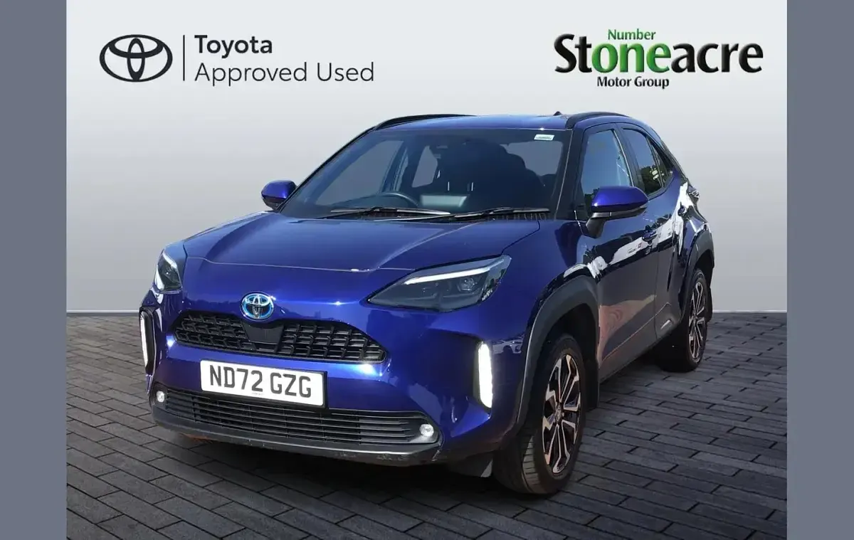 Used Toyota Yaris Cross Design 113 HP (83 kW) 2022 Blue SUV