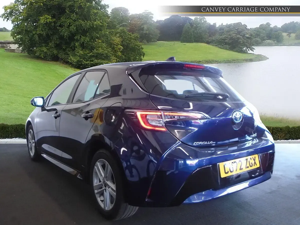 Used Toyota Corolla 2022 Blue Hatchback