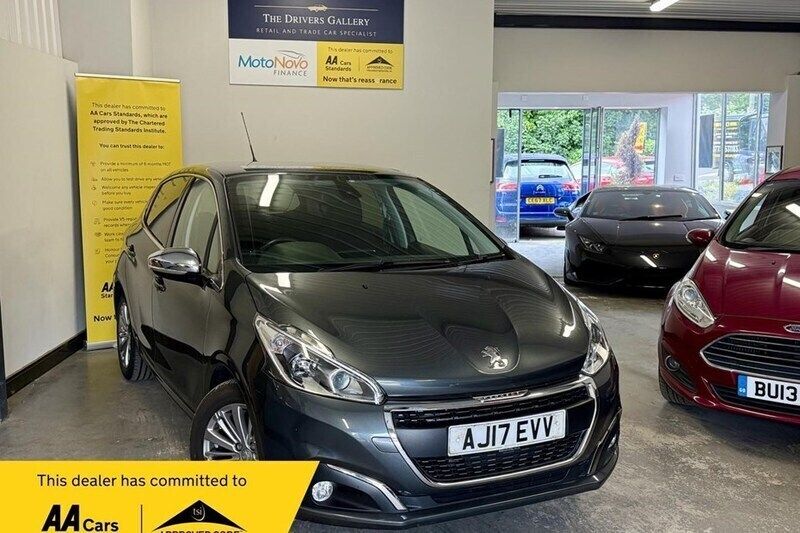 Grey Used 2017 Peugeot 208 Allure Hatchback | £5,995 (Fair price) - Image 1/1