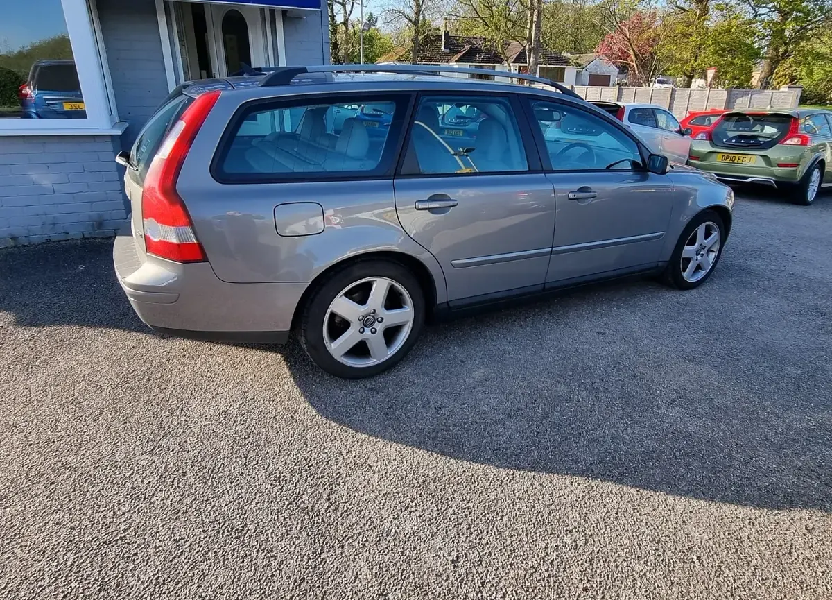 Used Volvo V50 SE 2005 Grey Estate