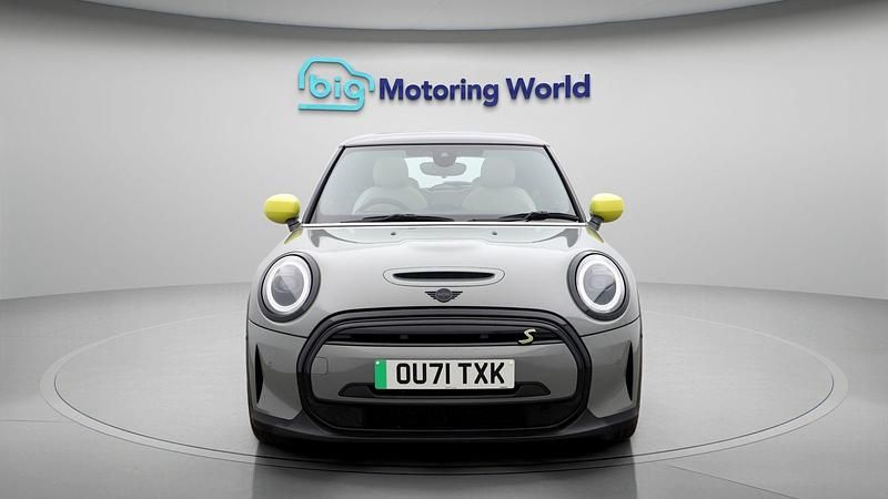 Used Mini Cooper SE Hatch 133 kW (181 HP) 2021 Hatchback