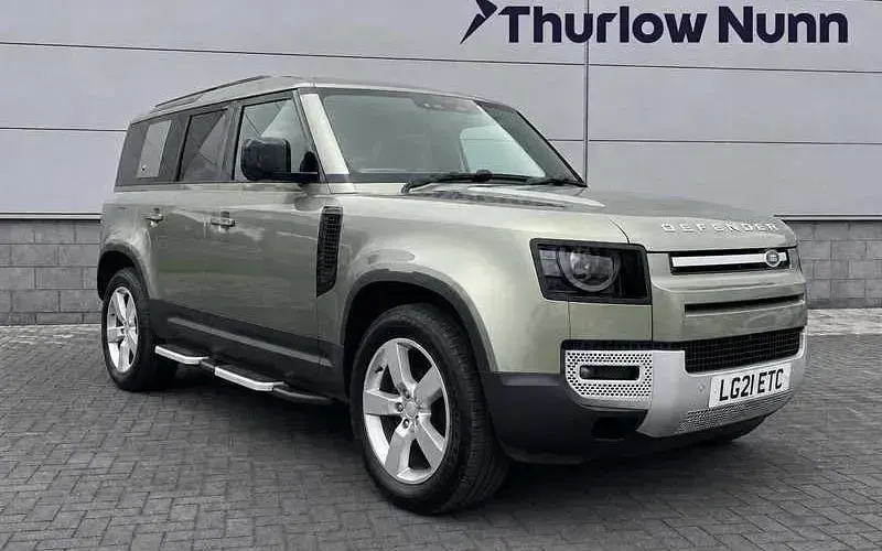 Used Land Rover Defender SE 250 HP (183 kW) 2021 SUV