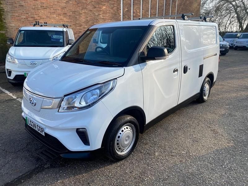 Used Maxus eDeliver 3 89 kW (122 HP) 2024 White Van
