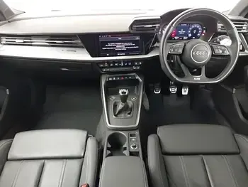 Used Audi A3 Comfort 150 HP (110 kW) 2023 Blue Sedan
