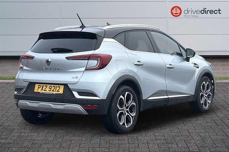 Used Renault Captur Version S 143 HP (105 kW) 2021 Grey/black SUV