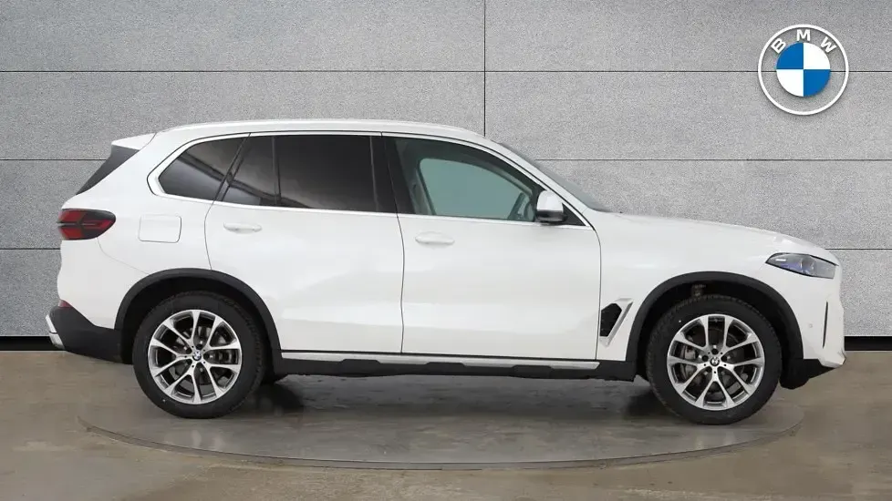 Used BMW X5 xLine 294 HP (216 kW) 2025 White SUV
