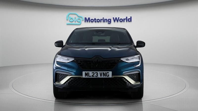 Used Renault Arkana Engineered 145 HP (106 kW) 2023 Blue SUV