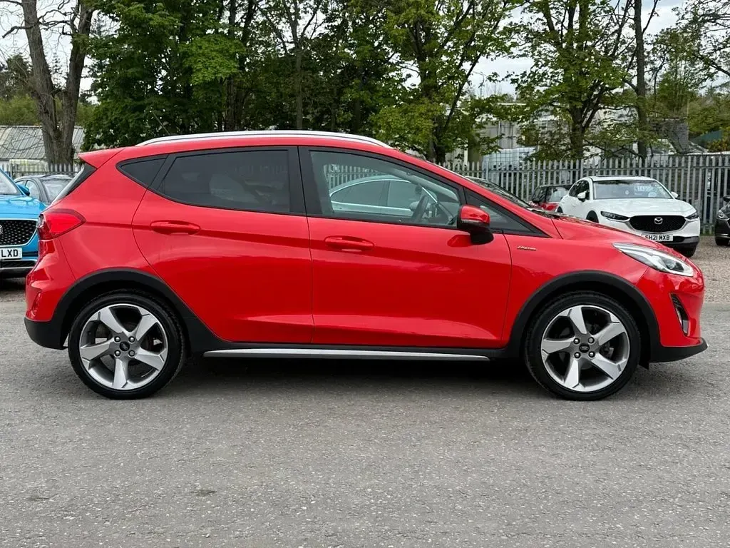 Used Ford Fiesta Active X 100 HP (73 kW) 2019 Red Hatchback