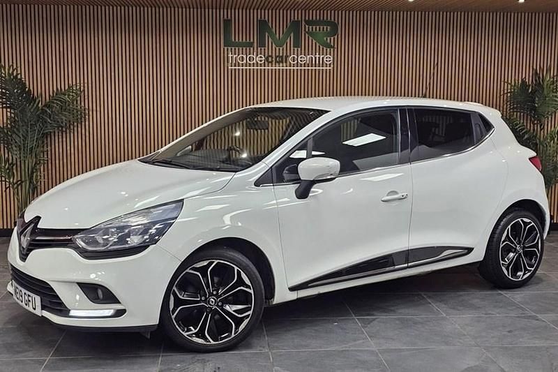 White Used 2019 Renault Clio IV Iconic Hatchback | £7,980 (Fair price) - Image 1/1