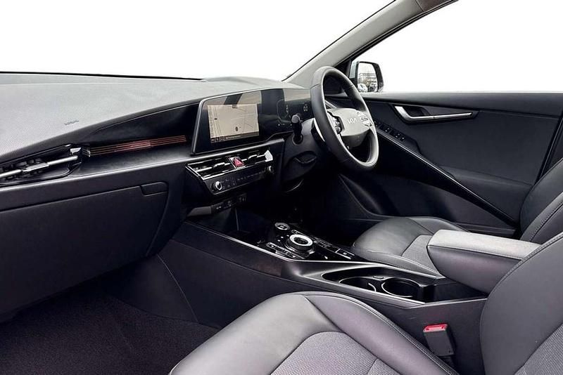 Used Kia Niro 127 HP (93 kW) 2025 Steel grey SUV