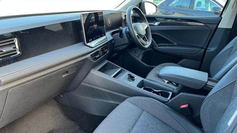 Used VW Tiguan Match 150 HP (110 kW) 2025 Dolphin grey metallic SUV