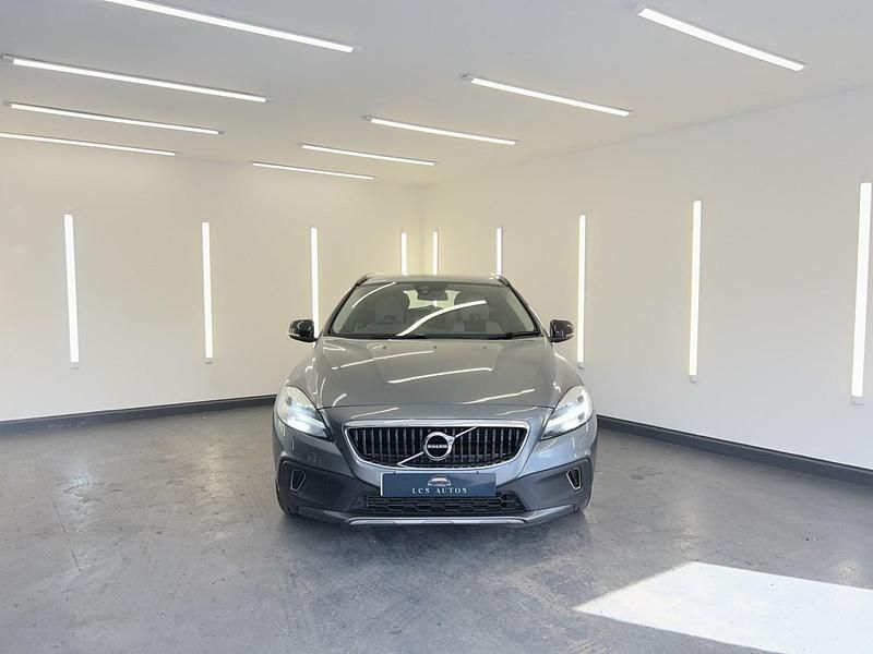 Used Volvo V40 2018 Grey Hatchback