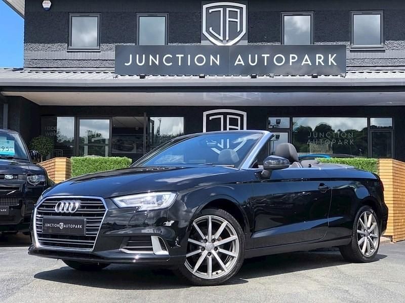 Usado Audi A3 Cabriolet Sport 150 HP (110 kW) 2017 Preto Cabrios