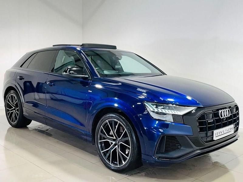 Used Audi Q8 Advanced 286 HP (210 kW) 2019 Blue SUV