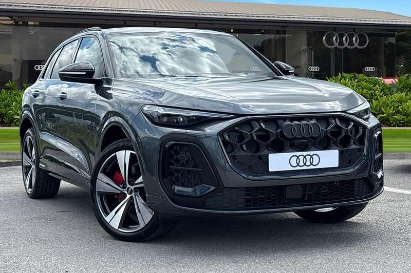 Grey New 2025 Audi Q5 Advanced SUV | £57,995 (Expensive) - Image 1/4