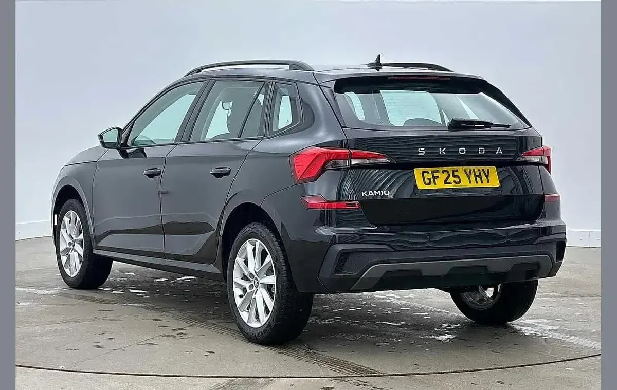 Gebraucht Skoda Kamiq SE 94 PS (69 kW) 2025 Schwarz SUV