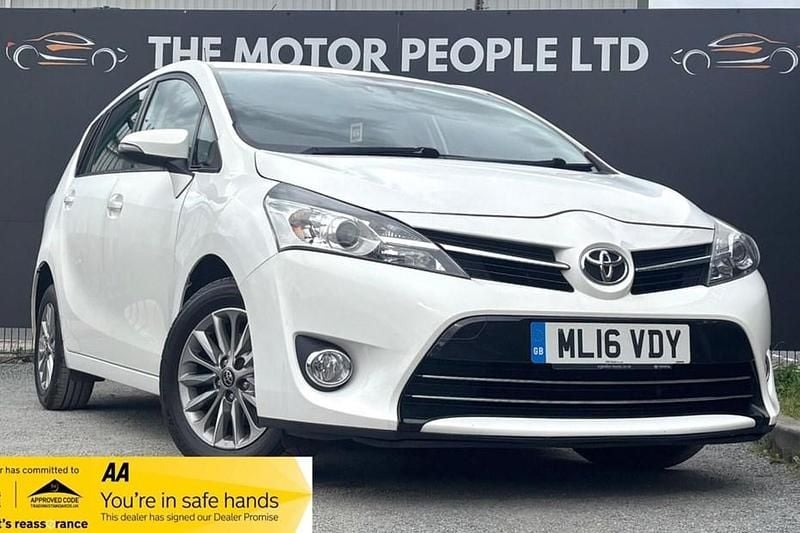 White Used 2016 Toyota Verso MPV | £7,995 (Good price) - Image 1/1