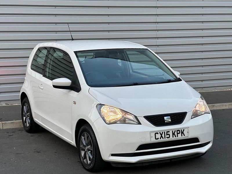 Used Seat Mii I-Tech 60 HP (44 kW) 2015 White Hatchback