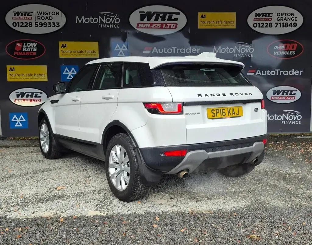 Used Land Rover Range Rover evoque SE 180 HP (132 kW) 2016 White SUV